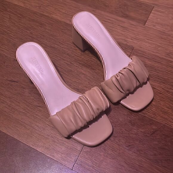 NEW Harper Mule Heeled Sandal Tan  - 8 - Picture 2 of 10